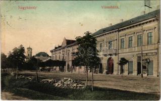 1909 Nagykároly, Carei; Római katolikus templom, Városháza, Somossy Miklós üzlete. Csókás László kiadása / street view, church, town hall, shops (r)