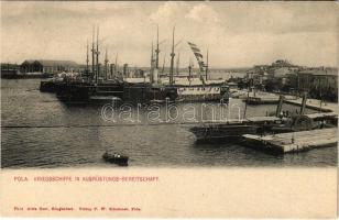 Pola, Pula; Kriegsschiffe in Ausrüstungs-Bereitschaft. K.u.K. Kriegsmarine / Osztrák-Magyar Haditengerészet csatahajói Polában a kikötőben / Austro-Hungarian Navy battleships in the dock near the Pula shipyard. Phot. Alois Beer, F.W. Schrinner