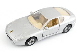 Ezüstszínű Ferrari kisautó, kis kopásnyomokkal, h: 11,5 cm