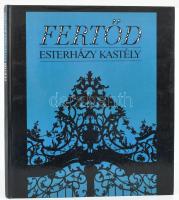 Ráfael Csaba: Fertőd - Esterházy kastély. A bevezető szöveget írta: Bak Jolán. Bp., 1988, Magyar Távirati Iroda. Gazdag képanyaggal illusztrálva. Magyar, német és angol nyelven. Kiadói kartonált papírkötés. Bak Jolán által DEDIKÁLT példány.