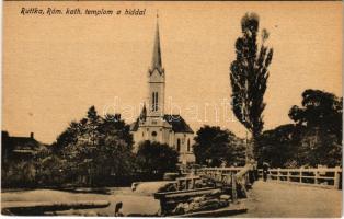 Ruttka, Vrútky; Római katolikus templom és híd. Vasúti levelezőlapárusítás 26. 1918 / church and bridge (EK)