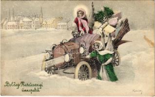 1912 Boldog karácsonyi ünnepeket / Christmas greeting art postcard with angels driving an automobile full of toys. V.K. Vienne 5300. (EK)