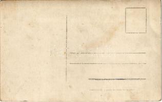 Első világháborús osztrák-magyar katonák mozsárágyú beállítása közben / WWI K.u.k. military, soldier...