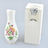 Hollóházi porcelán Viktória mintás váza. Kézzel festett, jelzett, hibátlan. eredeti dobozában. 17 cm