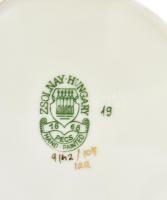 Zsolnay virágmintás bonbonier, belsejében felirat: ,,XXX. Közgazdász - Vándorgyűlés - Pécs. Jelzett,...