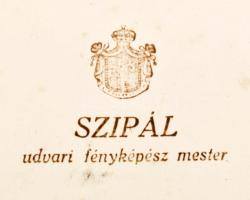 cca 1910 Debrecen, Pavillon Laktanya tisztjeinek fotóalbuma, feliratozott portrékkal, 10p