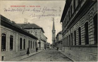 1914 Érsekújvár, Nové Zámky; Iskola utca, templom / street view, church (EK)