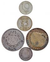 Svédország 1946TS 1Kr Ag "V. Gusztáv" + 1950. 10ö Ag + 1954. 25ö Ag + 1954. 1Kr Ag "VI. Gusztáv Adolf" marásnyom? + Hollandia 1914. 10c Ag "Vilma" T:2-3 patina Sweden 1946TS 1 Krona Ag "Gustaf V" + 1950. 10 Öre Ag + 1954. 25 Öre Ag + 1954TS 1 Krona Ag "Gustaf Adolf VI" error on the coin + Netherlands 1914. 10 Cent Ag "Wilhelmina" C:XF-F patina