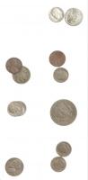 Amerikai Egyesült Államok ~1920-1993. 1c-1/2$ (46db) kisalakú berakóban, össz névérték: 9.77$. Benne főleg 1/4$ Cu-Ni érmék (34db), illetve 1db 1944. 5c Ag Jefferson + és 1db 1964. 10c Ag Roosevelt T:vegyes USA ~1920-1993. 1 Cent - 1/2 Dollar (46pcs) in small-sized binder, total value: 9.77 Dollars. Mostly with 1/4 Dollar Cu-Ni coins (34pcs). Within 1pc 1944. 5 Cents Ag Jefferson + 1pc 1964. 1 Dime Ag Roosevelt C:mixed