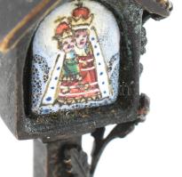 Jelzés nélkül: Oltár. Miniatűr bronz, kopott, m: 5 cm