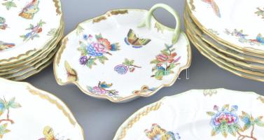 80 részes Herendi Viktória mintás tétel. Kézzel festett porcelán, jelzett, korának megfelelő kopások...