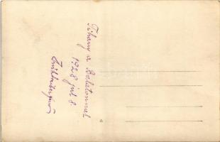 1928 Tihany, Balaton part, kikötő, kirándulók. photo