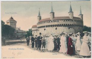 1905 Kraków, Krakkó, Krakau; Rondel, Brana Floryanska / street view, city gate. Montage with ladies and gentlemen. L. & P. 4546. (EK)