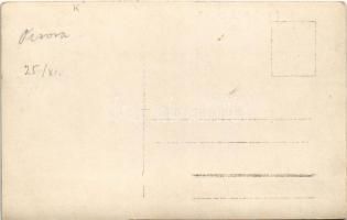 Orsova, Rumän. Kriegszerstörungen / Román háborús pusztítás Orsovában, Kick Nándor üzlete, ház romok...