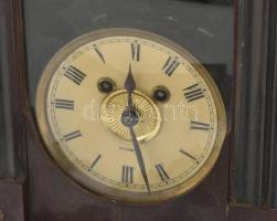 Kienzle falióra. Felesütős, működik. Fa tokkal, jó állapotban 44 cm