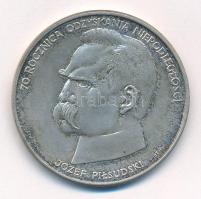 Lengyelország 1988. 50.000Zl Ag "A lengyel függetlenség 70. évfordulója" T:1-,2 patina Poland 1988. 50.000 Zlotych Ag "70 Years of Polish Independence" C:AU,XF patina Krause Y#180