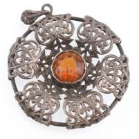 Ezüst (Ag) köves medál, jelzett, d: 3,5 cm, bruttó: 5,6g