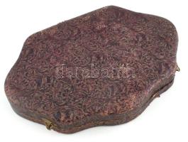 Ezüst (Ag) Századfordulós, szecessziós varrókészlet (Ag 800), 8
darabos- 1db hiányzik, igényesen ki...