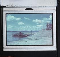 cca 1940-1950 Vác, Nepomuki Szent János-szobor, színes diapozitív, 2 db