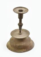 Antik gyertyatartó, fém kopott, m: 17 cm