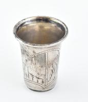 Ezüst (Ag) vodkás pohár, jelzett, m: 4 cm, nettó: 11g