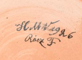 Rácz F. Hódmezővásárhely: Hattyús tányér, kopott, jelzett, mázlepattanásokkal, d: 29 cm