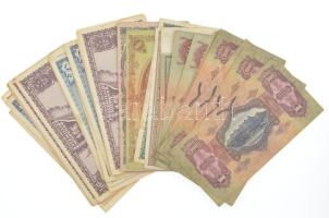 49db-os vegyes inflációs pengő bankjegy tétel T:III,III- közte folt, kis anyaghiány