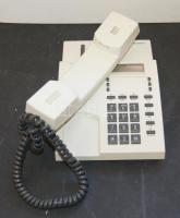 Siemens márkájú nyomógombos és kijelzős telefon, üzemképes állapotban