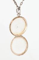Ezüst (Ag) nyaklánc nyitható medállal, jelzett 6,2 g