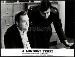 cca 1979 előtt készült ,,A londoni férfi" című csehszlovák filmvígjáték jelenetei és szereplői,...