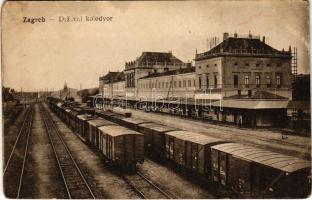 Zagreb, Zágráb; Drzavni kolodvor / vasútállomás vonatokkal. Vasúti levelezőlapárusítás 6984. / railway station with trains (EK)