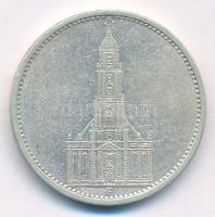Német Harmadik Birodalom 1934F 5M Ag "Garnisonkirche" T:2,2- ph. German Third Reich 1934F 5 Reichsmark Ag "Garnisonkirche" C:XF,VF edge error Krause KM#83