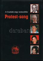 2 db könyv: Csurka István: Néhány gondolat a rendszerváltozás két esztendeje és az MDF új programja kapcsán. Bp., 2002, Magyar Út Körök Mozgalom. 6. ünnepi kiadás. Kiadói papírkötés. + A Csurkák négy nemzedéke. Protest-song. Bp., 2007, Ady Endre Sajtóalapítvány. Kiadói papírkötés.