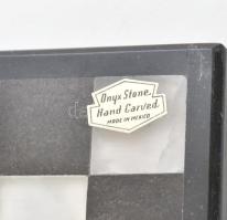 Mexikói márvány / ónix sakk, szép állapotban, 18x18 cm