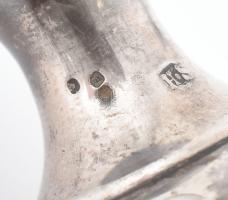 Ezüst(Ag) puttó szobor, jelzett, m: 8,5 cm, nettó: 78,3 g