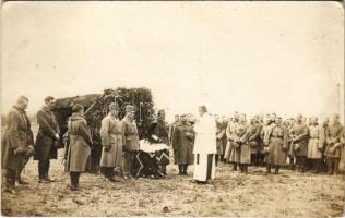 1918 Cs. és kir 52. gyalogezred IV. zászlóalj tábori mise / WWI military field mass of the K.u.k. IV. Feldbaon. von I.R. 52., photo