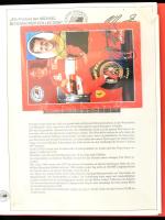 Michael Schumacher Collection. Exkluzív telefonkártya gyűjtemény, egyenkénti ismertetővel, kiadói gyűrűs berakóban, 11 kártyával 1997-es futamgyőzelmek emlékei.