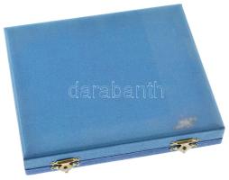 Madarassy Walter (1909-1994) 1973. "Budapest 1873-1973" egyoldalas, öntött bronz plakett (...