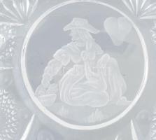 Kristály kínáló tál, magyar kártyamintás gravírozásokkal, hibátlan, d: 25,5 cm