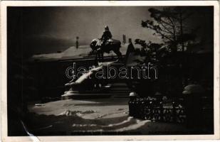 1934 Kolozsvár, Cluj; Statuia lui Matei Corvinul / Mátyás király szobra télen / statue in winter (EB)