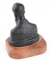 Madách Nyomda szobor, festett bronz, márvány talapzaton, jelzés nélkül, m: 15,5 cm