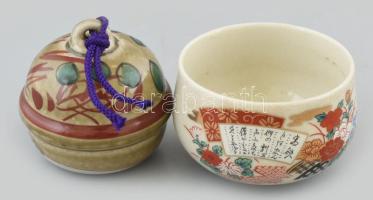 Japán teáscsésze és csengő. Kézzel festett, jelzett, kis mázrepedésekkel, d: 6,5-7,5 cm