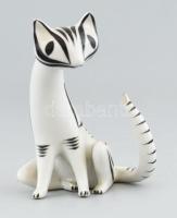 Hollóházi art deco macska, tervező: Torma Istvánné, kézzel festett, jelzett, mázhibával, kiskopásnyomokkal, m: 8 cm