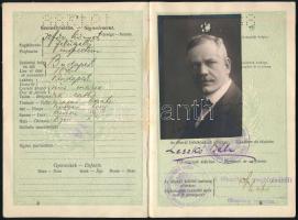 1930 Bp., A Magyar Királyság által kiállított fényképes útlevél / Hungarian passport