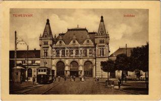 Temesvár, Timisoara; Józsefvárosi indóház, vasútállomás, villamos / railway station, tram (kopott sarkak / worn corners)