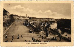 Győr, Zechmeister Károly út, Időjelző torony barométerekkel és hőmérőkkel, utcai árus, rakparti iparvasút (EB)