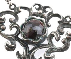 Ezüst (Ag) nyakék gránát kővel 20,7 g Jelzett