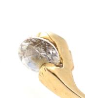 14K arany (Au) fülbevaló, kővel, Jelzett, kupak nem arany. br (kupak nélkül): 0,8 g