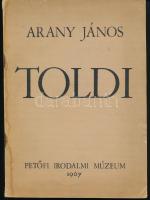 Arany János: Toldi. Bp., 1967., Petőfi Irodalmi Múzeum. Az OSZK Kézirattárának tulajdonában lévő eredeti kézirat hasonmása. Megjelent a költői születésének 150. évfordulójára, foltos gerinccel, a hátsó borítón kis sérüléssel, lyukkal, az utolsó lapon apró lyukkal. Kiadói papírkötés. Megjelent 1000 példány.