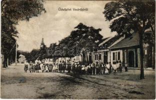 1916 Vedrőd, Voderady; Fő utca. Fogyasztási Szövetkezet kiadása / main street (fl)